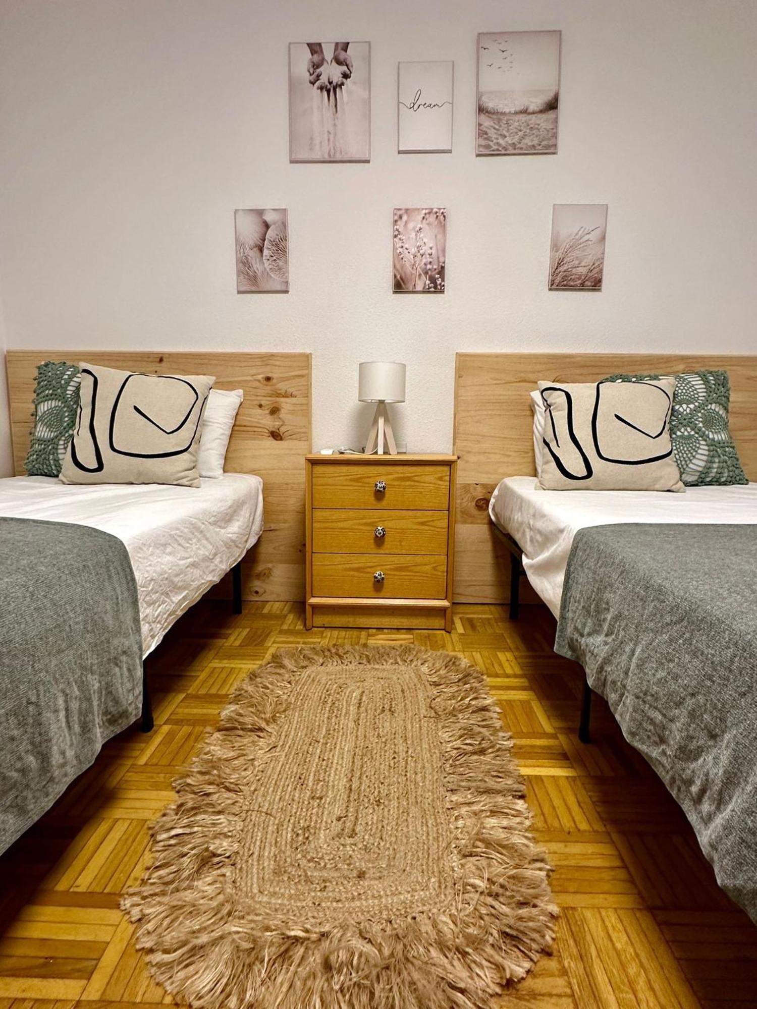 Apartamento A 10 Minutos De La Calle Laurel 로그로노 외부 사진